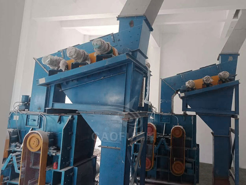 篩破一體機(jī) 篩破一體機(jī)